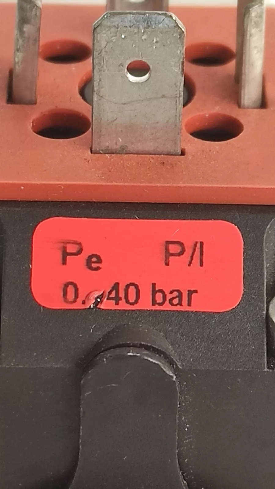 admin/uploads/uploads/Danfoss MBS 5100 Pressure Transmitter_3.webp